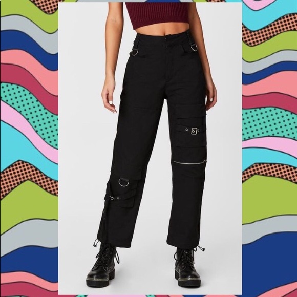 cargo pants with buckles